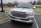 2021 Toyota Land Cruiser silver