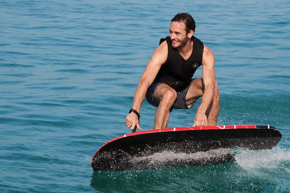 Discover the Excitement of Hydrofoil Boarding in Dubai
