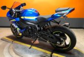 2017 SUZUKI GSX-R750 b