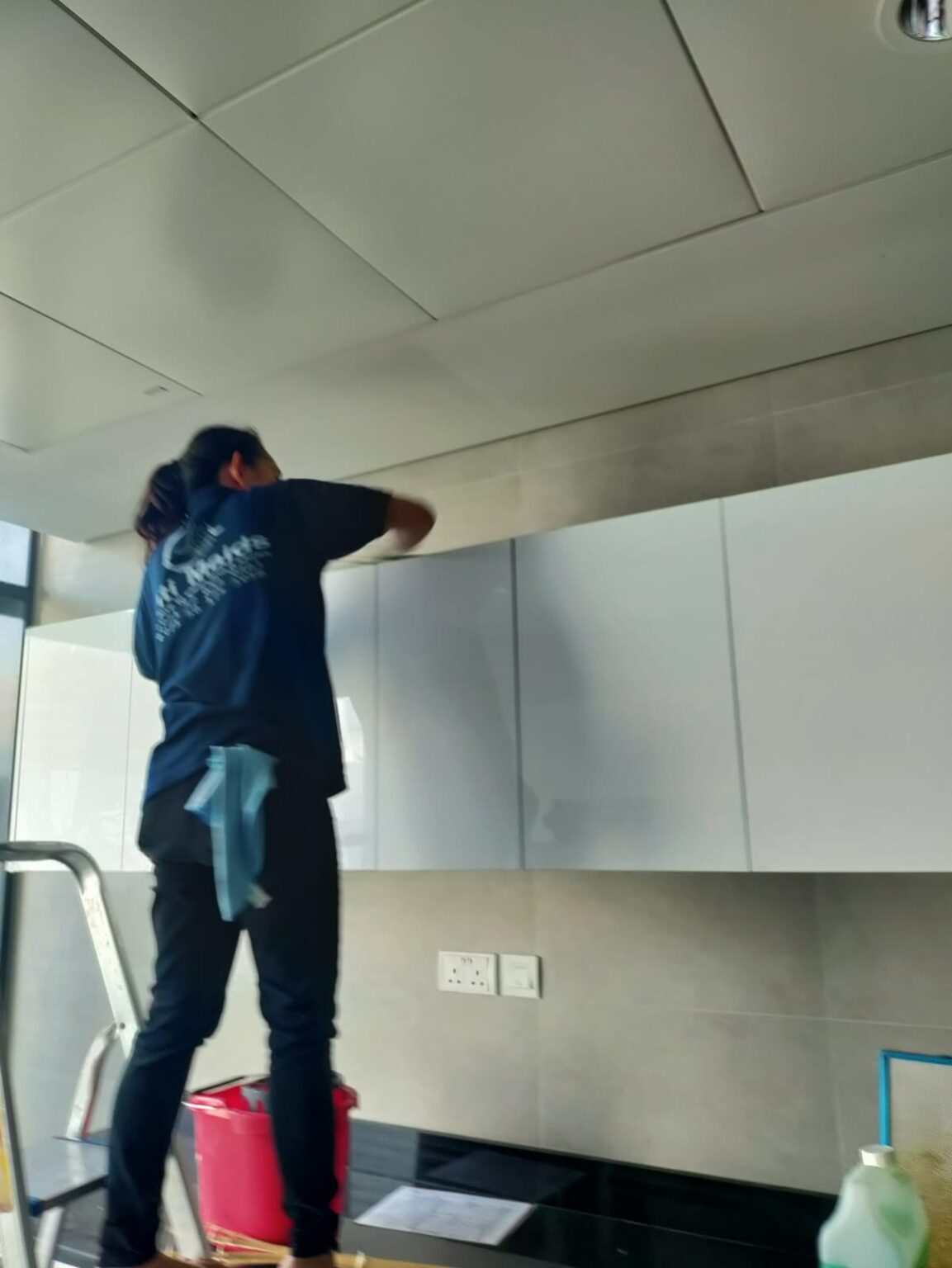 Villa Cleaning Services Abu Dhabi Call: 052 6349461