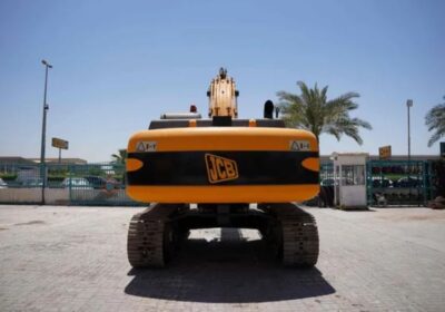 2008-JCB-JS330LC-Track-Excavator-3-4