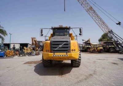 2009-volvo-a40e-articulated-dump-truck-front-view-ad-0310