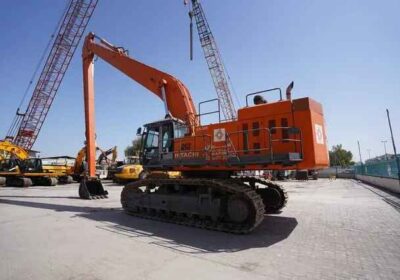 2010_hitachi_zx870h-3f_long_boom_excavator_rear_left_view-1-3