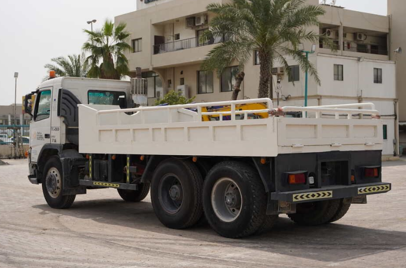 Special Clearance – 2025 Volvo FM12 6×4 Cargo Truck