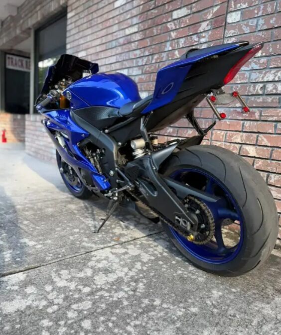 2018 yamaha R6